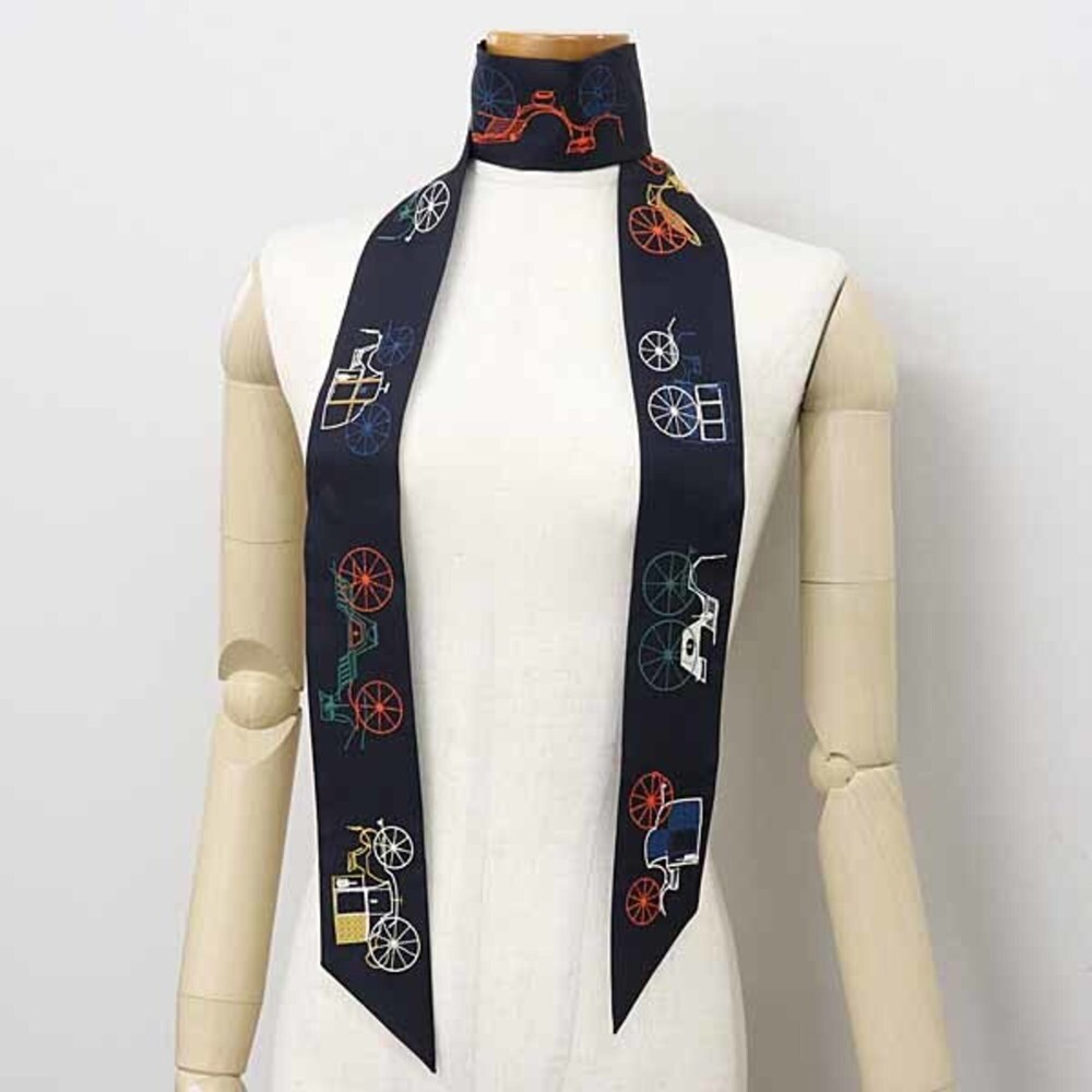 HERMES Authentic Black Silk Scarf - Picture 6 of 6